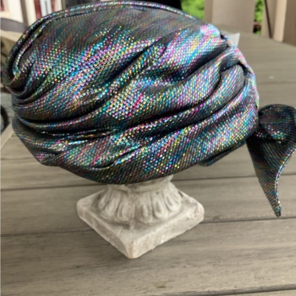 Hat - Picture 4 of 6